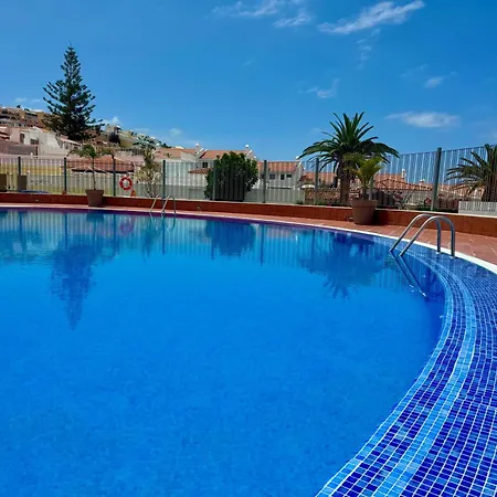 San Eugenio Stunning With Pool Tenerife דירה *