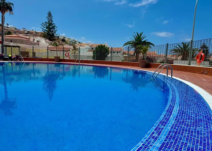San Eugenio Stunning With Pool Tenerife Appartement *